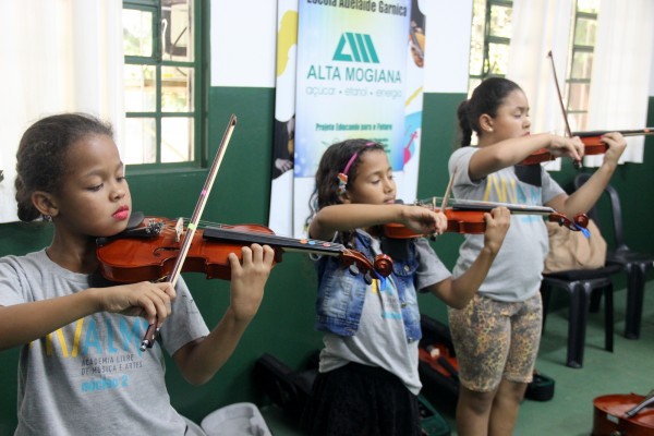 Alunos do núcleo 2 da Alma retornam às aulas