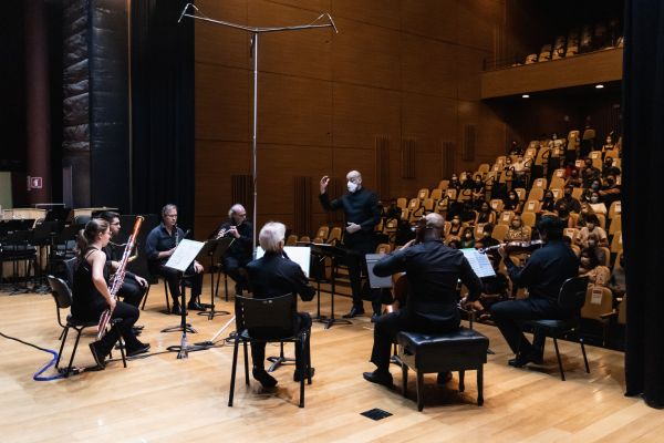 No primeiro concerto do ano, USP Filarmônica e Alma celebram o centenário da Semana de Arte Moderna de 1922